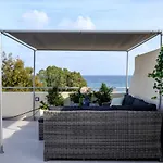The Coral Penthouse Apartament Larnaca