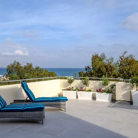 Daire The Coral Penthouse Larnaca