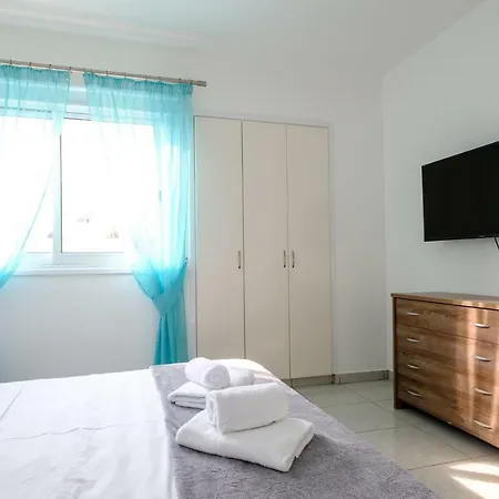 The Coral Penthouse * Ларнака