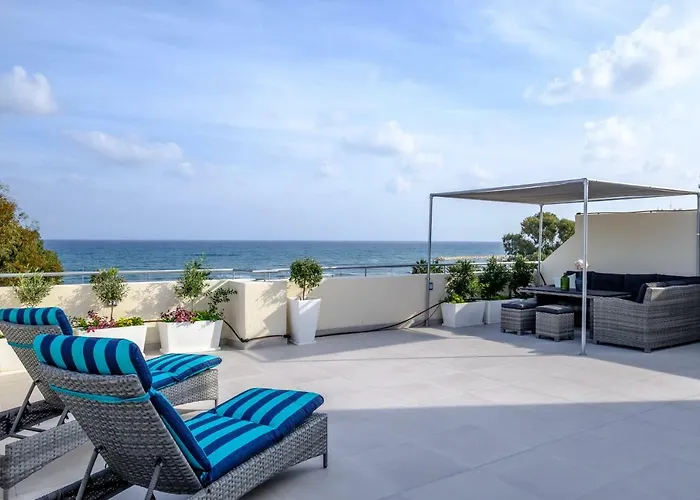 The Coral Penthouse Λάρνακα