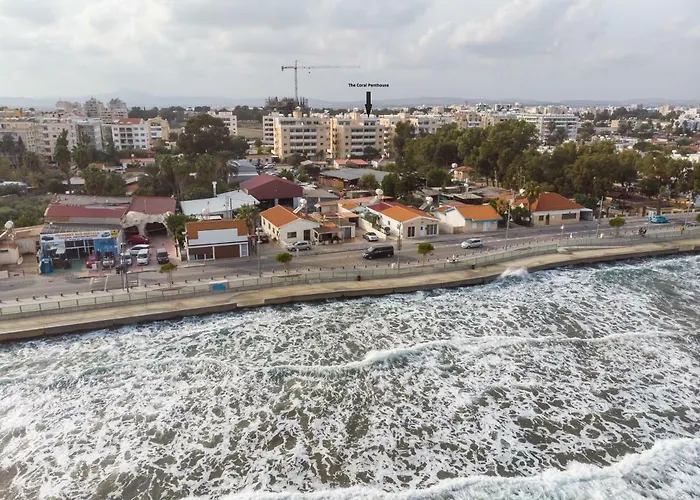 The Coral Penthouse Appartamento Larnaca